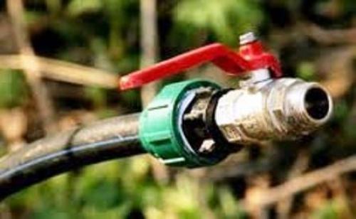 При какой температуре замерзает вода в трубах. Защита труб от замерзания