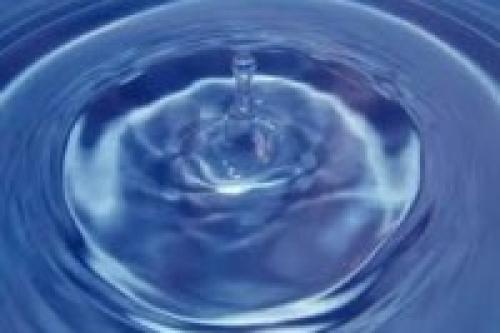 Какая температура замерзания у дистиллированной воды. Так при скольких градусах замерзает вода?