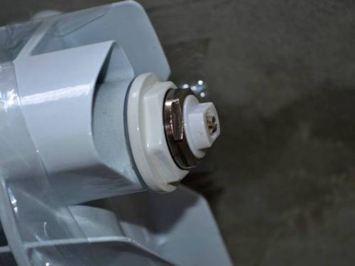 Как залить воду в расширительный бак. Почему прыгает давление