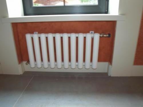 Боковое подключение радиатора из стены. Боковое подключение радиаторов REHAU из стены