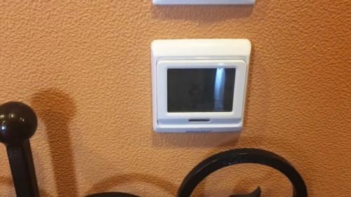 Электрическое отопление в частном доме своими руками. Процесс сборки электрического отопления квартиры на основе ТЭНа и циркуляционного насоса