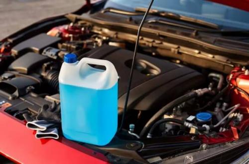 Что будет если залить омывайку вместо тосола. Так что будет, если залить незамерзайку? 02 Что будет если залить омывайку вместо тосола. Так что будет, если залить незамерзайку? 02