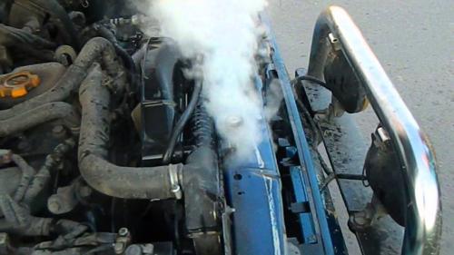 Можно ли добавить в тосол незамерзайку. Антифриз