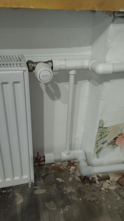 Как снять батарею с терморегулятором. Как правильно отключить батарею отопления с терморегулятором...