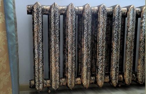 Какой смысл менять чугунные радиаторы на современные. Замена чугунных радиаторов – тренд или необходимость? 17 Какой смысл менять чугунные радиаторы на современные. Замена чугунных радиаторов – тренд или необходимость? 17