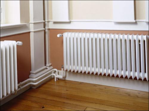 Биметаллические радиаторы или чугунные. Какие критерии следует учитывать при выборе батарей отопления?