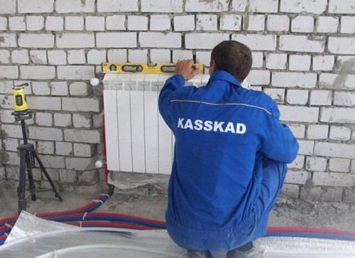 Батарея вплотную к стене. Почему важно соблюдать размеры зазора между радиатором и стеной