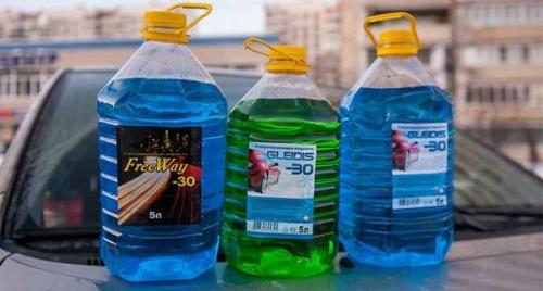 Состав незамерзайки для авто. Состав и пропорции незамерзающей жидкости